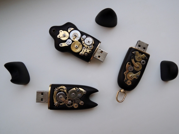 Clockwork флешки