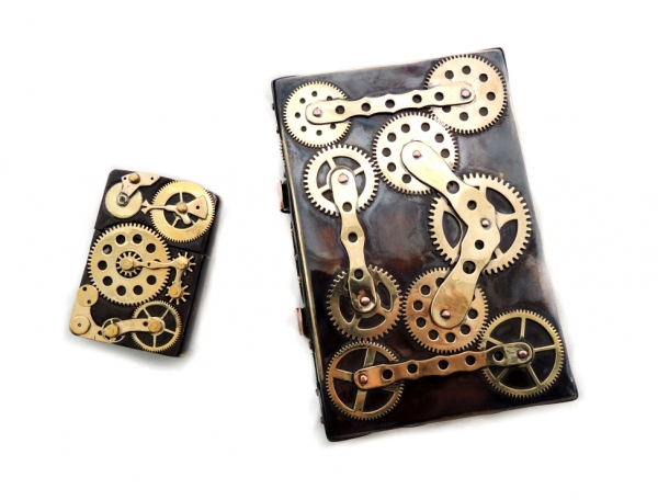 Зажигалка и портсигар в стиле Clockwork