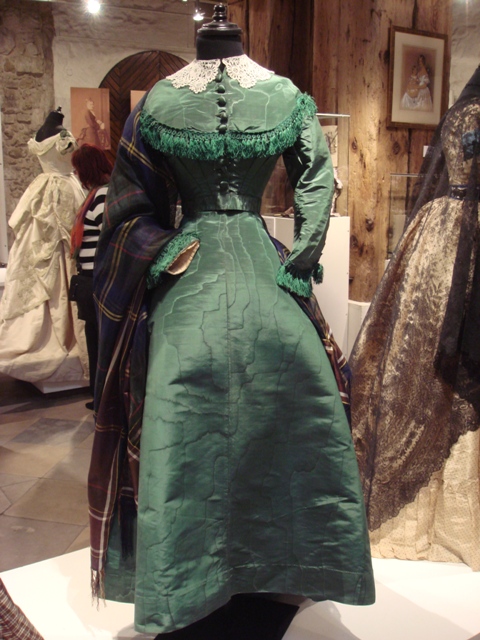 На выставке "Мода Викторианской эпохи" - платья и аксессуары 1830 - 1900 годов из собрания Александра Васильева, Париж (Фото 36)