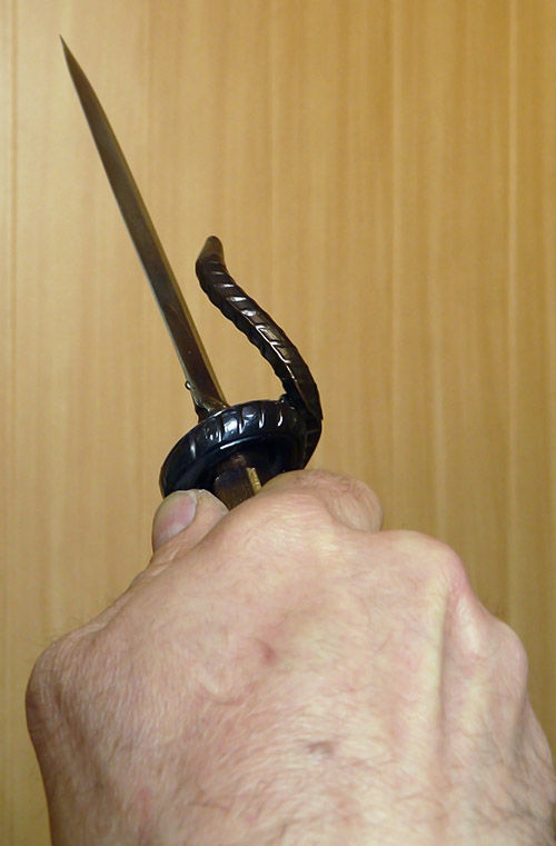 Рукоять трости с кинжалом (Фото 7)