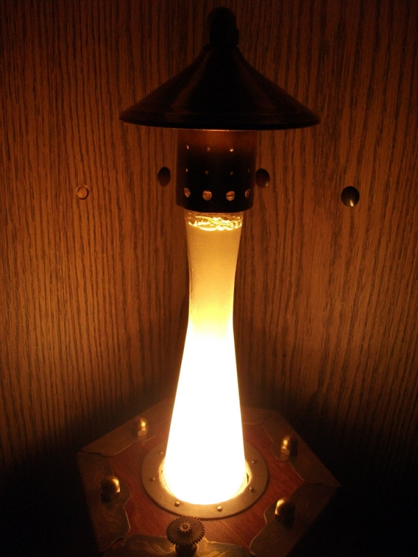 Волшебная лампа маяка.