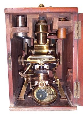Старинные микроскопы. (Фото 14)