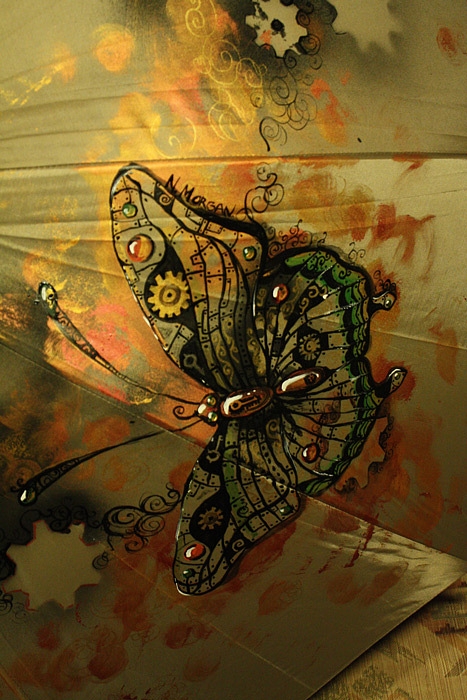 Зонт с авторской росписью в стиле стимпанк "Бабочка" (Фото 3)