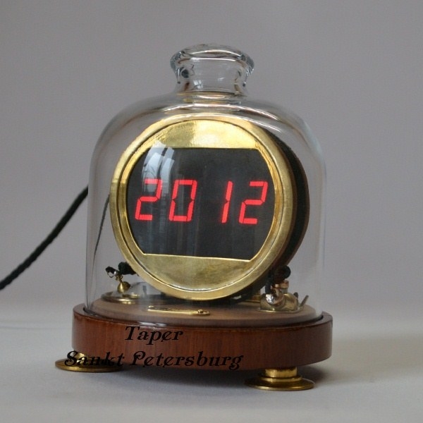 Тапер, часы