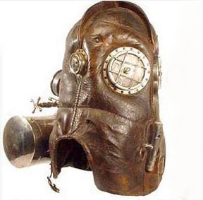 Старинная маска пожарника (Фото 3)