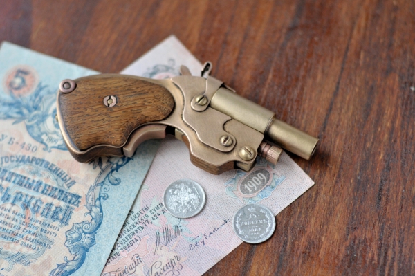 Аксессуар для истинных Леди и Джентльменов.)) Steampunk pocket pistol ! (Фото 6)