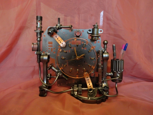 Настольные часы и немного символов Нового Года (Фото 2)
