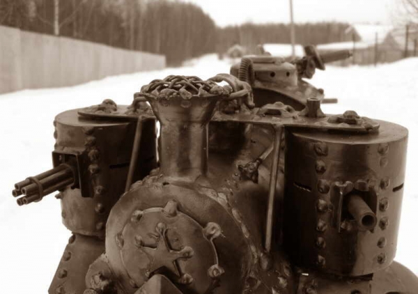 Стим-танк, гусеничный бронепоезд. Ко дню Защитника отечества. (Фото 10)