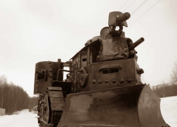 Стим-танк, гусеничный бронепоезд. Ко дню Защитника отечества. (Фото 4)