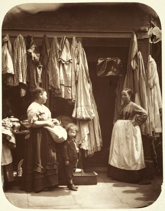 19 век... нет, уже не мода. Просто одежда. (Фото 8)