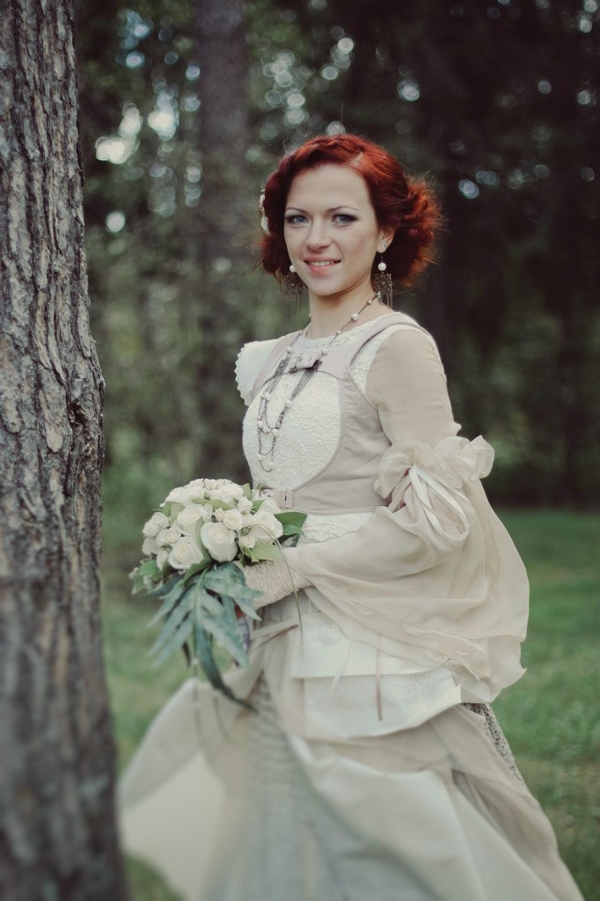 Свадебное платье (Фото 2)