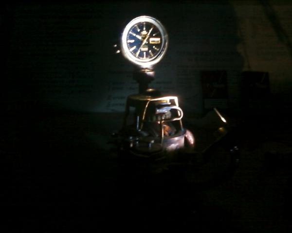 Настольные часы с подсветкой. (Фото 2)