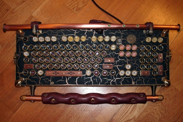 Компьютер в Викторианском стиле (Фото 7)
