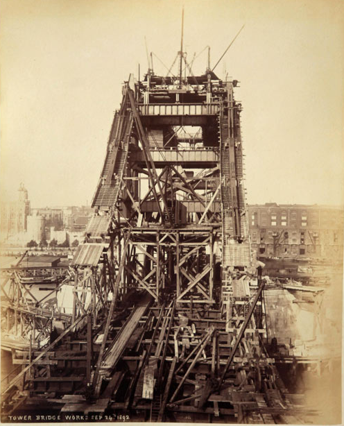 Строительство Тауэрского моста. (Фото 14)