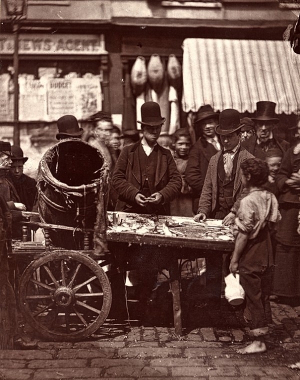 Лондон 1876-го. &quot;Уличная жизнь Лондона&quot; (Фото 14)