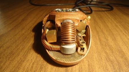 Компьютерная мышь с паровым двигателем (Фото 13)
