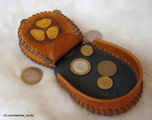 Маленький кошелек-монетница из кожи (Фото 3)