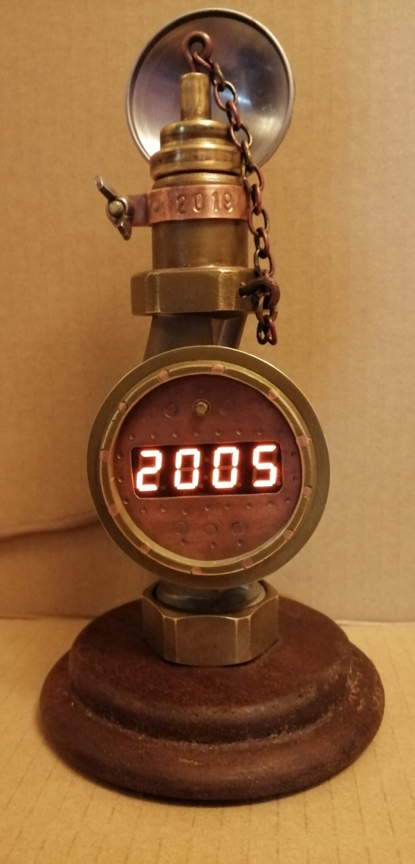 Часы из водосчётчика #2 +масляная лампа.