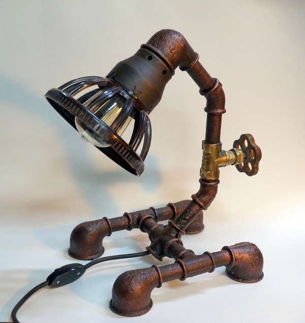 тастольная лампа от творческой мастерской д. Фёдор