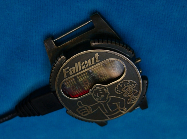 Наручные часы по мотивам Fallout