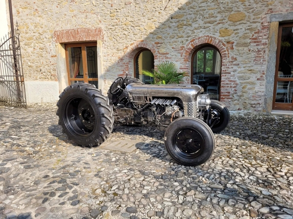 Хот-род из трактора Lamborghini 2R. Немного дизельпанка. Репост.