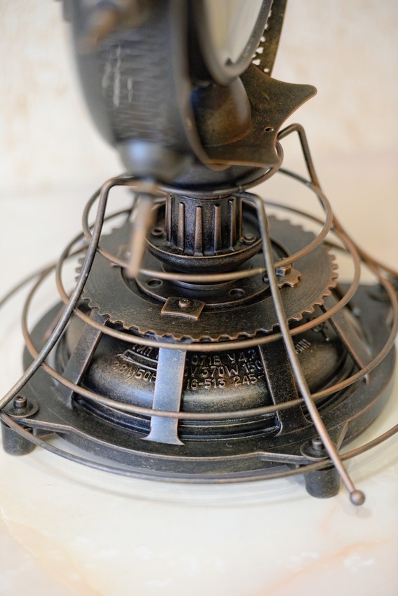 Часы в подарок...