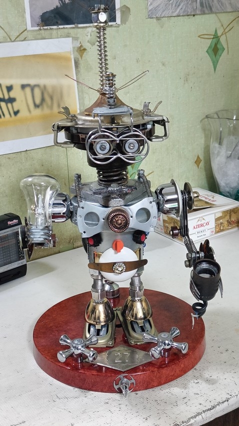 Я его слепила из того, что было... (3)