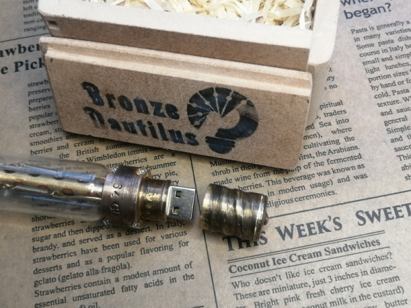 Киберфлешка лампочка Эдисона 64Gb