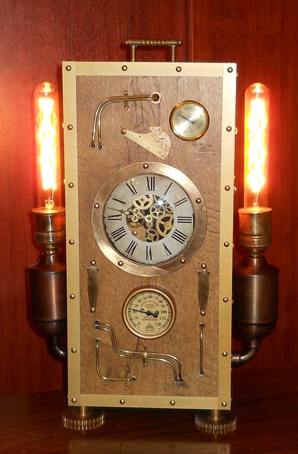 Светильник-часы, термометр, гигрометр стимпанк.