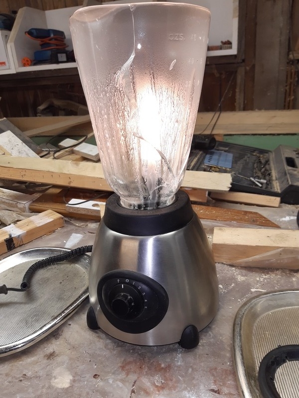 Кухонный светильник из блендера