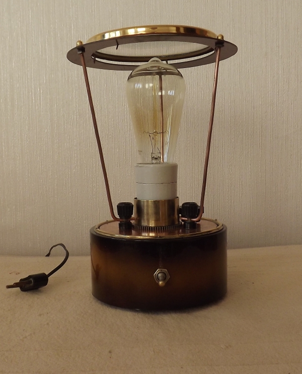 Лампа из старых часов