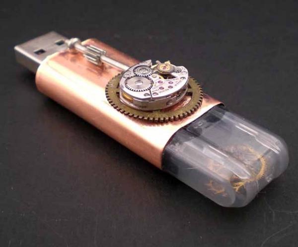 Steampunk Jump Drive with Copper and encased Gears (Фото 2)